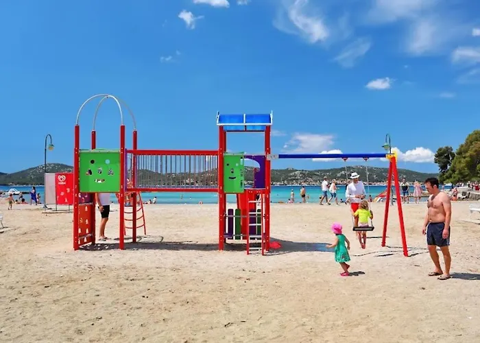 Mobile Nelly 775 Camping *