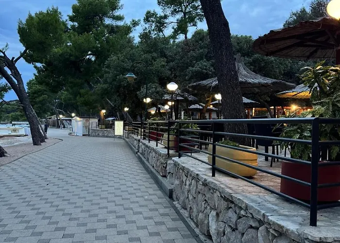 Mobile Nelly 775 Camping Biograd Na Moru