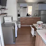 Mobile Nelly 841 אתר קמפינג ביוגראד נה מורו
