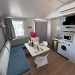 Mobile Nelly 841 אתר קמפינג *
