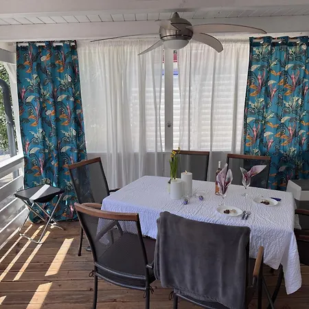 Mobile Nelly 841 * Biograd Na Moru
