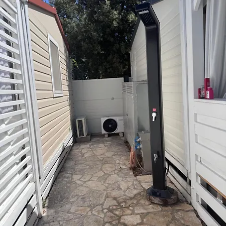 Campsite Mobile Nelly 775 *