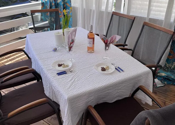 Mobile Nelly 841 * Biograd Na Moru