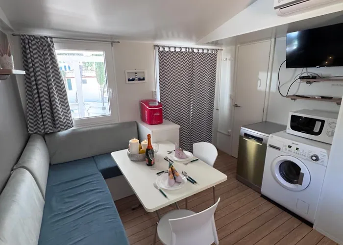 Mobile Nelly 841 Campingplads *