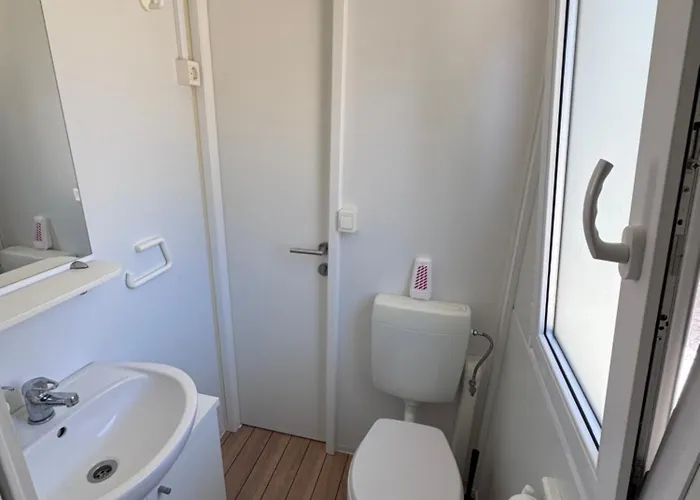 Mobile Nelly 841 Biograd Na Moru